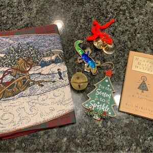🎄Bundle of Christmas Items Includes Table Runner, Book, Ornaments, Jingle Bells
